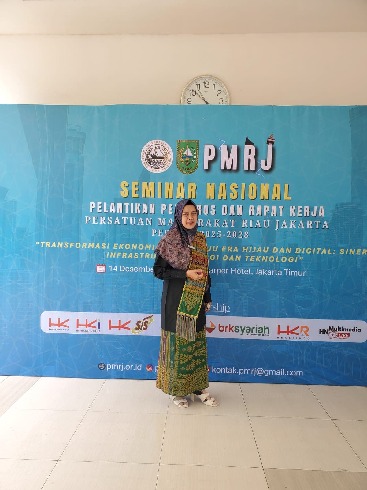 Foto Hj. Falia Chitra Pertiwi